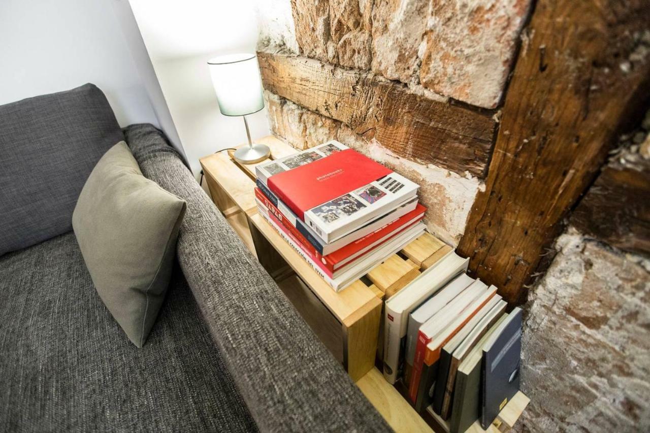 Апартаменты Intimate And Artistic Flat Wifi Puerta Del Sol Мадрид Экстерьер фото